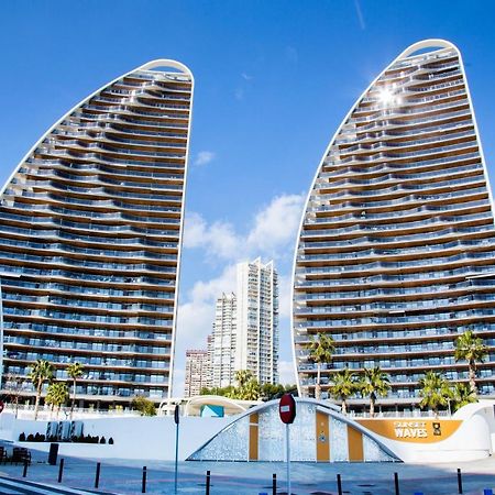 Sunset Waves Benidorm Julieta Vistas Al Mar Premium 200 Mt2 Con Jacuzzi En Terraza Apartment Exterior foto