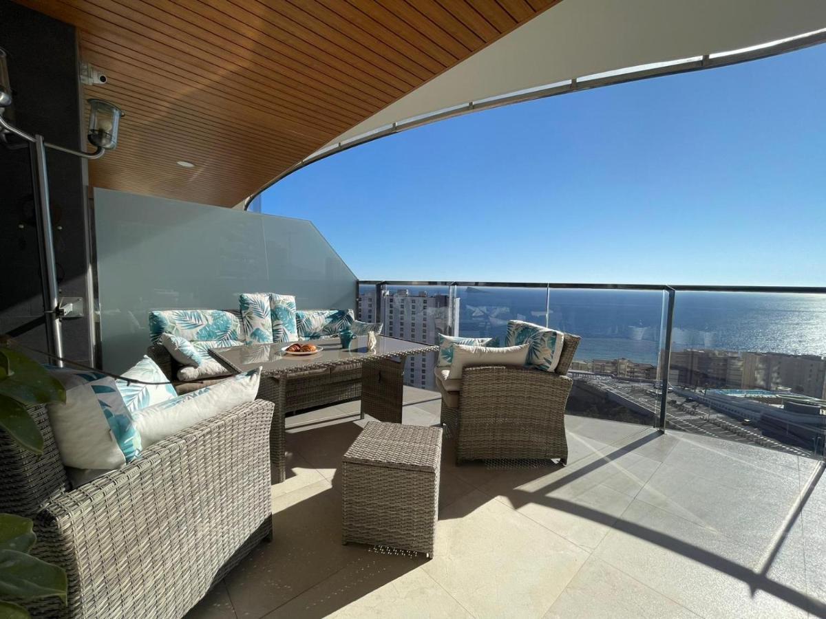 Sunset Waves Benidorm Julieta Vistas Al Mar Premium 200 Mt2 Con Jacuzzi En Terraza Apartment Exterior foto
