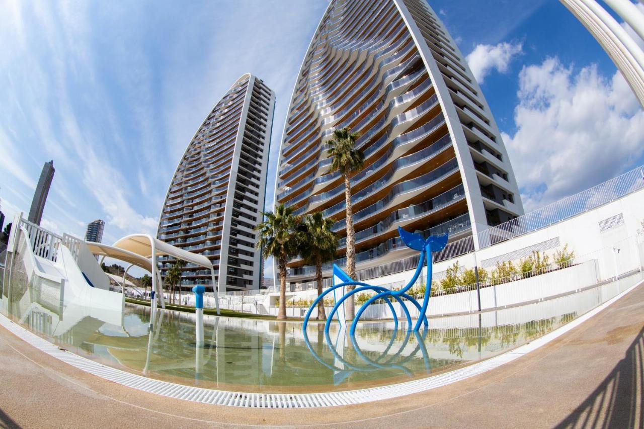 Sunset Waves Benidorm Julieta Vistas Al Mar Premium 200 Mt2 Con Jacuzzi En Terraza Apartment Exterior foto