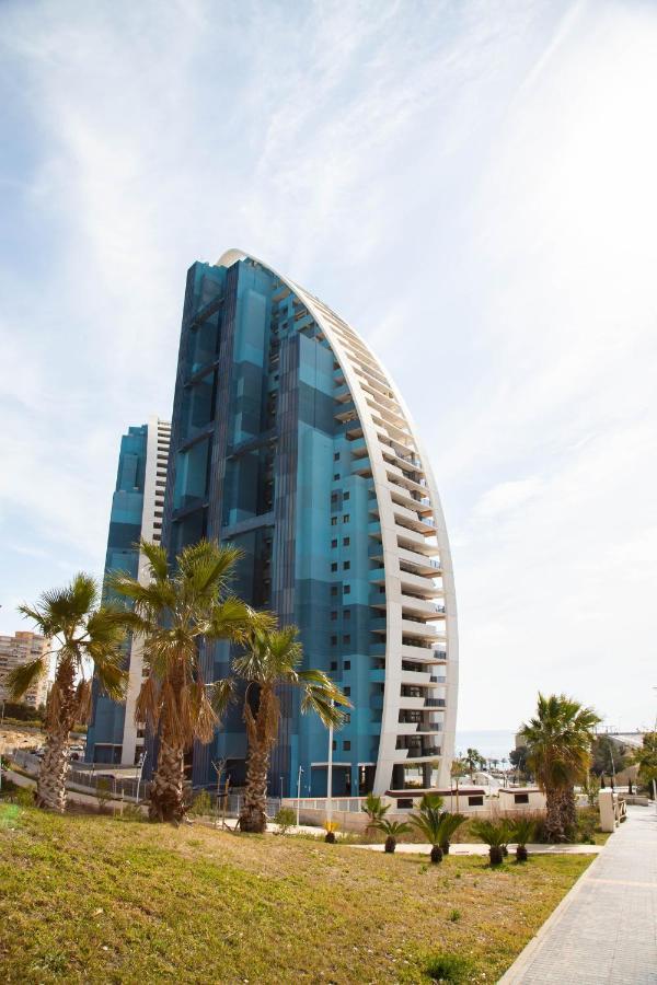 Sunset Waves Benidorm Julieta Vistas Al Mar Premium 200 Mt2 Con Jacuzzi En Terraza Apartment Exterior foto