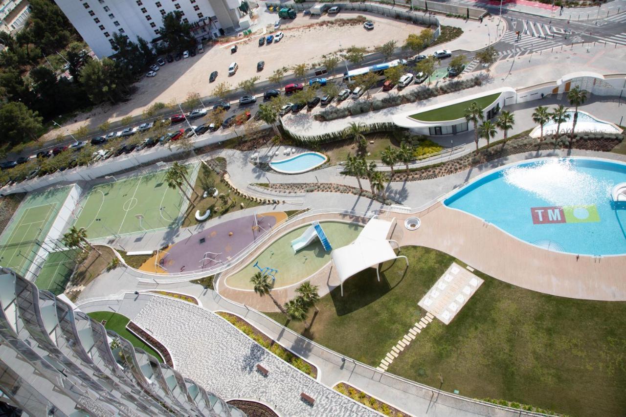 Sunset Waves Benidorm Julieta Vistas Al Mar Premium 200 Mt2 Con Jacuzzi En Terraza Apartment Exterior foto